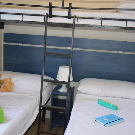 Happy Camp Mobile Homes In Castello & Summer مكان تخييم