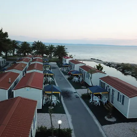 Campingplatz Happy Camp Mobile Homes In Castello & Summer Néos Marmarás