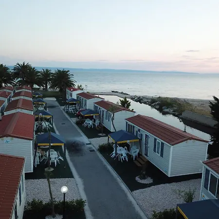 Happy Camp Mobile Homes In Castello & Summer