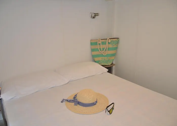 Kamp alanı Happy Camp Mobile Homes In Castello & Summer 3*
