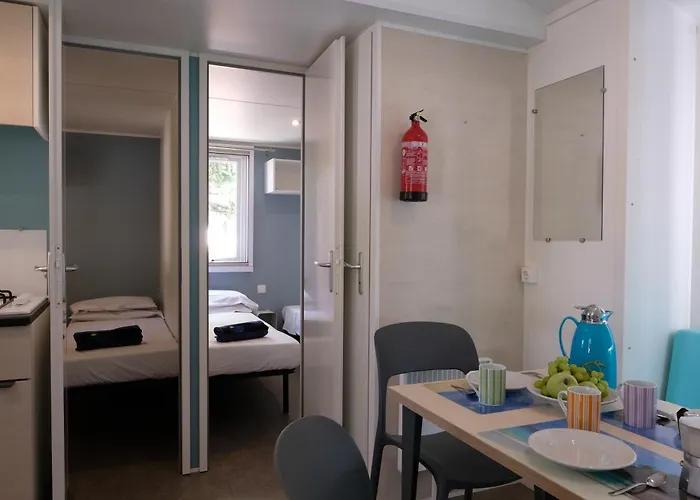 Kamp alanı Happy Camp Mobile Homes In Castello & Summer Neos Marmaras
