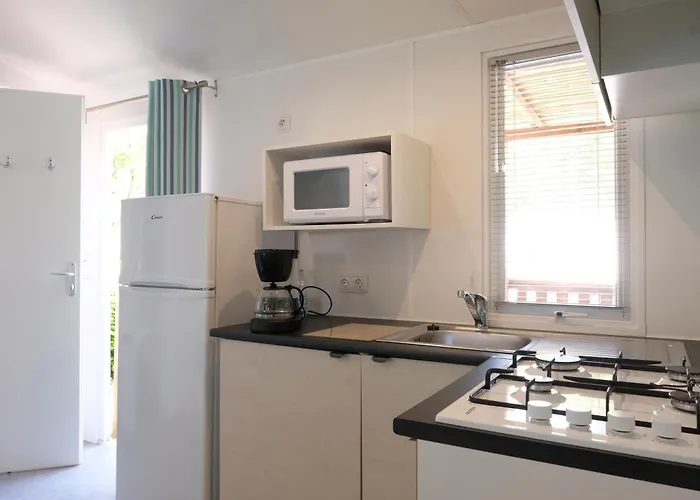 Happy Camp Mobile Homes In Castello & Summer Neos Marmaras