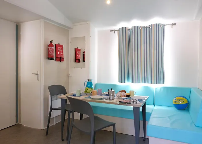 Happy Camp Mobile Homes In Castello & Summer 3* Neos Marmaras