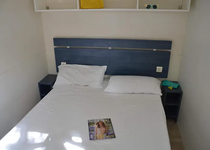 Kamp alanı Happy Camp Mobile Homes In Castello & Summer 3*